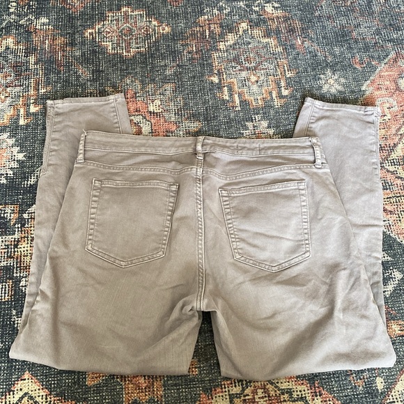 ✨Gap Always Skinny Gray Jeans - Size 32 - Picture 9 of 9